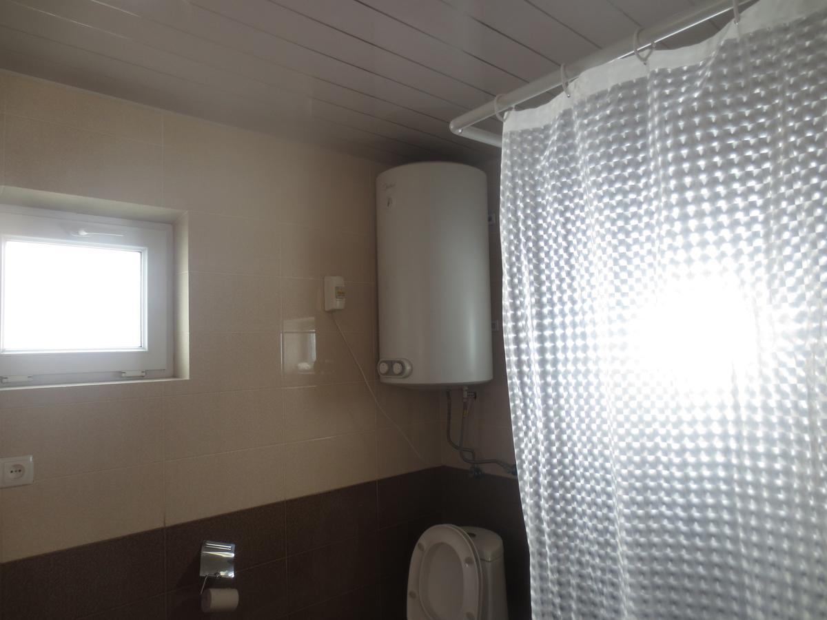 Irma Beso & Aleko Khergianis Guesthouse Mestia Luaran gambar